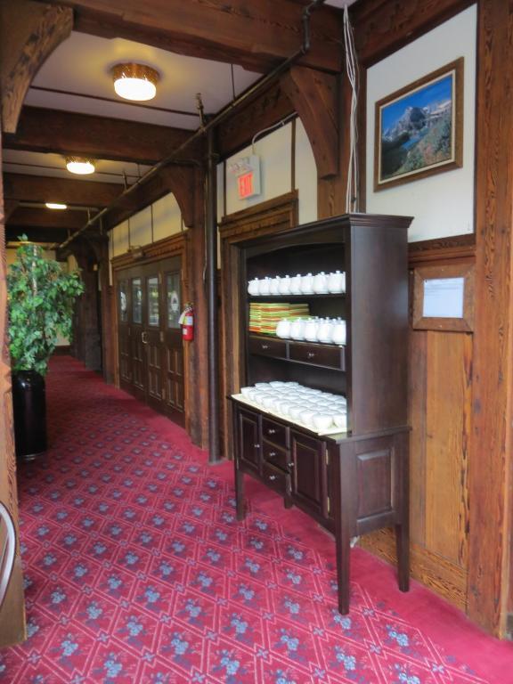Prince Of Wales Hotel Waterton Park Exteriér fotografie